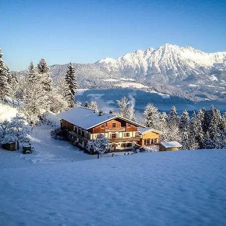 Ferienbauernhof Niedermuehlbichler * Söll